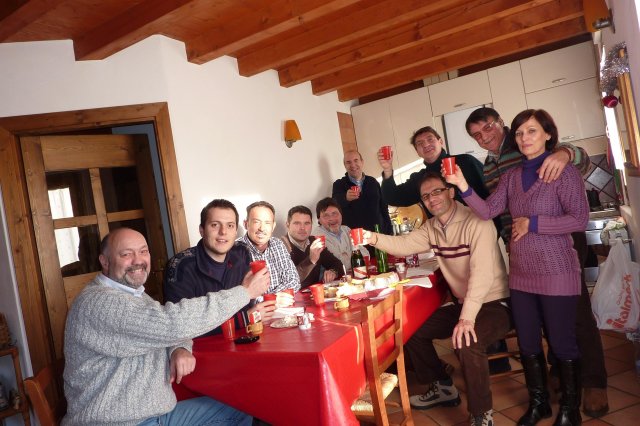 Consiglieri PD a Tu (Vezza d'Oglio) ospiti di Elena e Fabio Capra - dicembre 2010