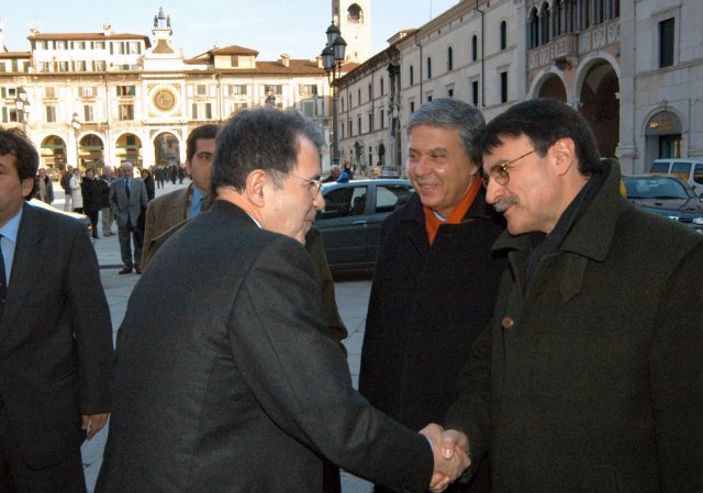 Prodi, Sarfatti e Bragaglio - Piazza Loggia 2005